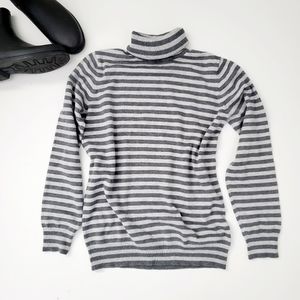 Joseph A Turtleneck Sweater, Size Small